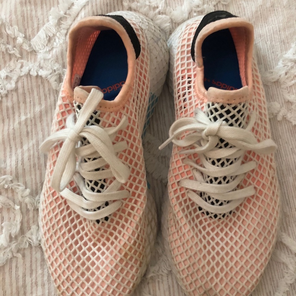 Adidas Womens Deerupt Runner Mesh Sneakers